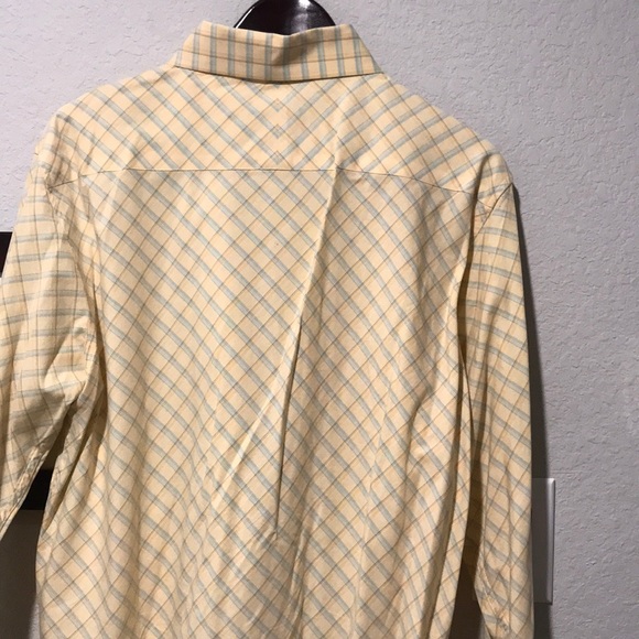 Yellow dress shirt - Picture 2 of 3
